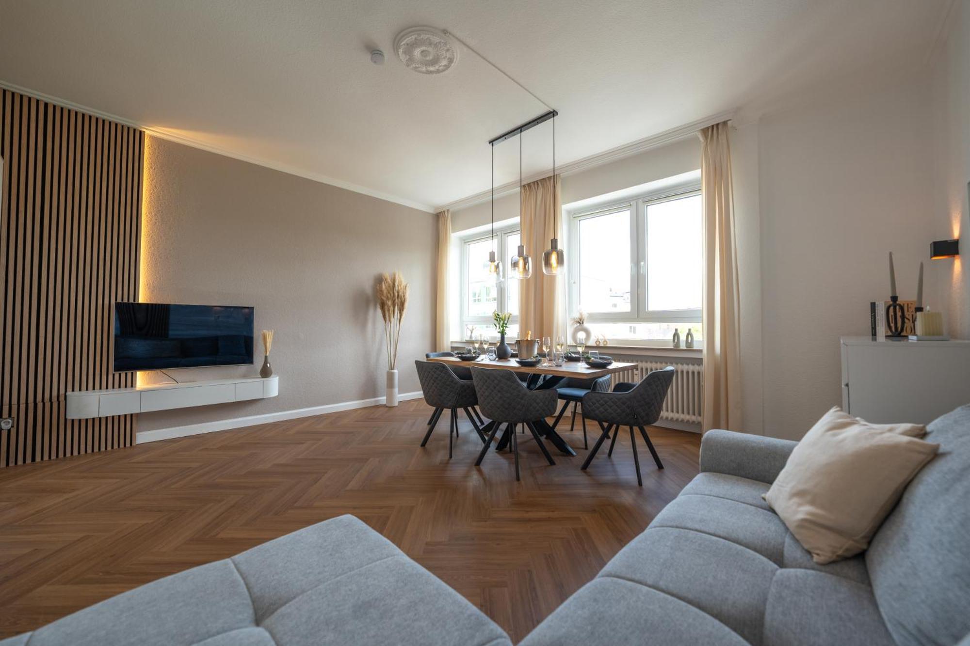 Apartment Tanic Loft Main Station Düsseldorf